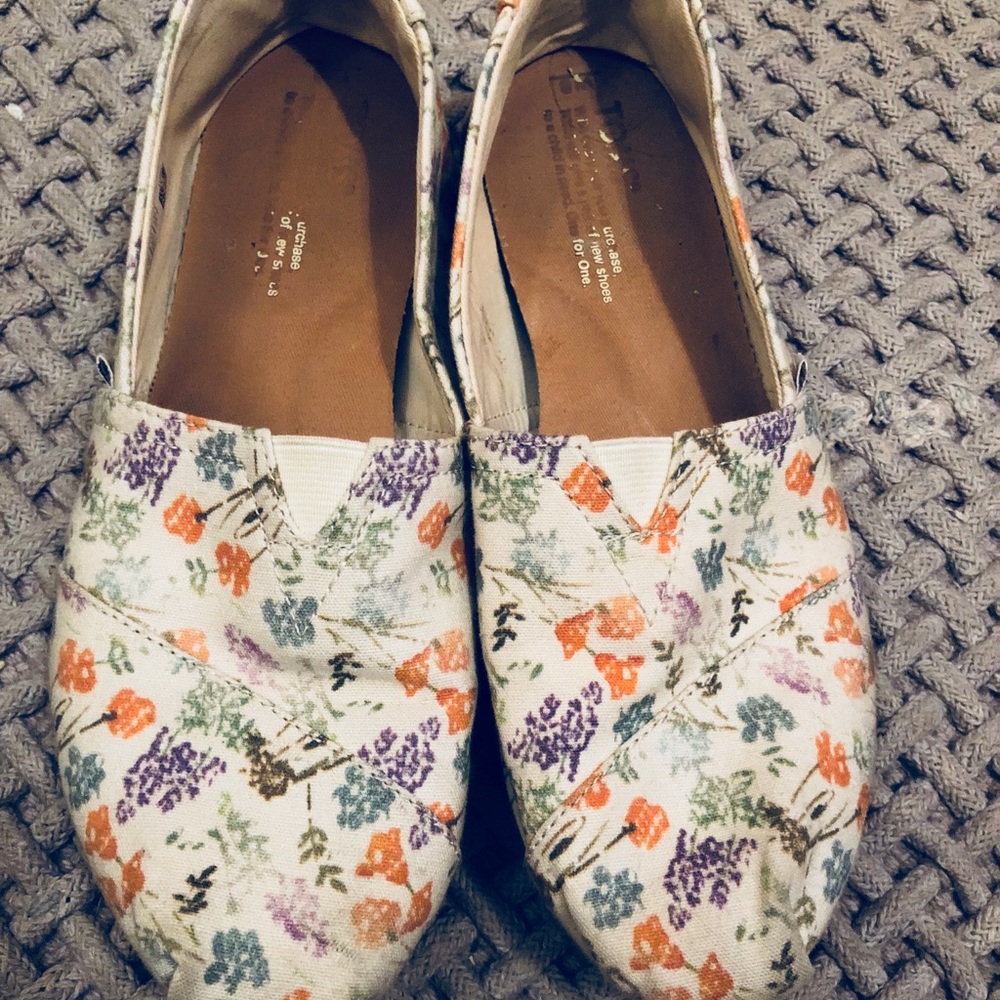 Toms Wildflower Print
